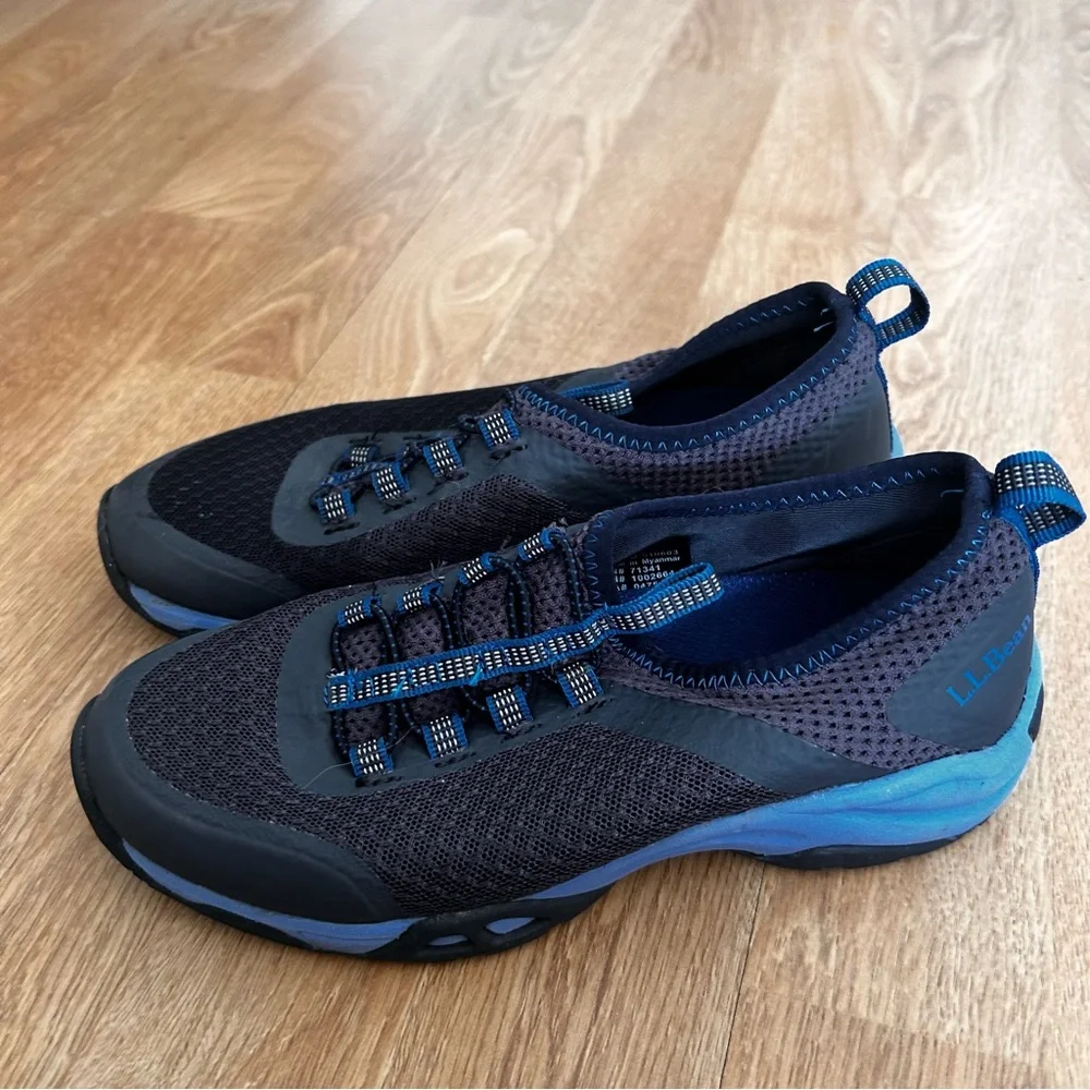 L.L.Bean boy’s blue shoes sneakers trainers